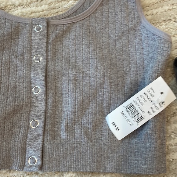 Pacsun grey button up tank - Picture 2 of 2